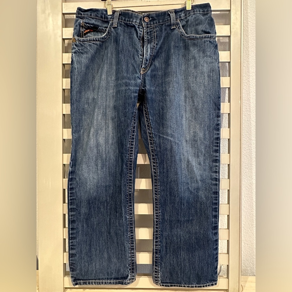 Ariat Low Rise M4 Boot frame resistance jeans